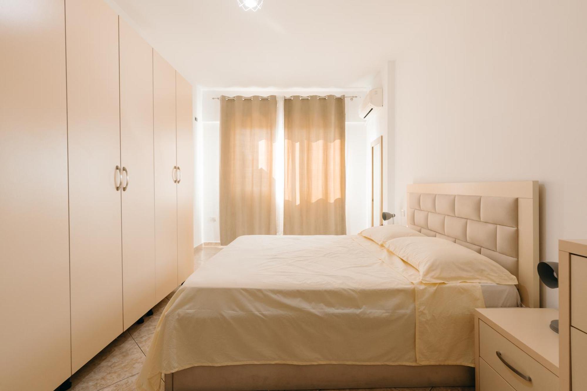 Rs Place 1-Bedroom Apartment Tirana Exteriér fotografie